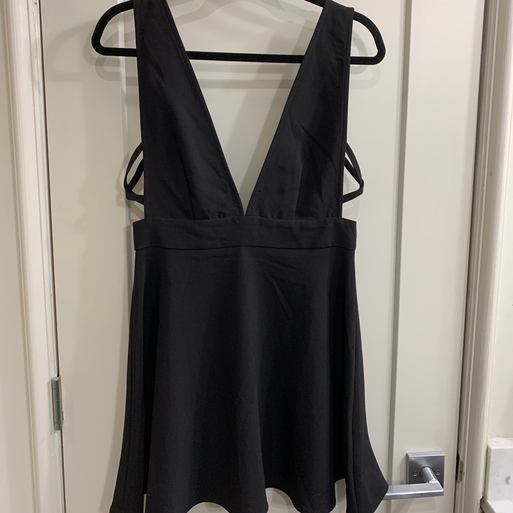 Tobi Black Deep V Dress